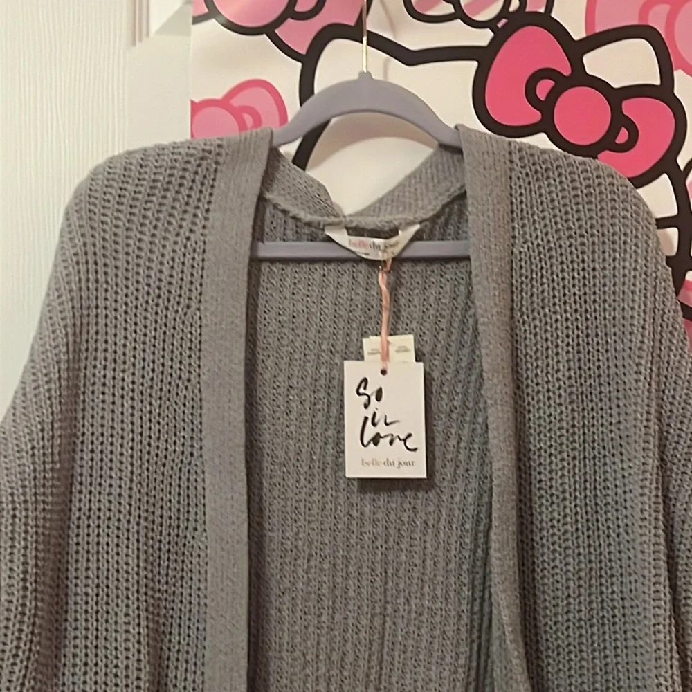 Sweater - Picture 3 of 4